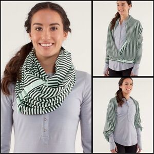 Lululemon 🍋 Vinyasa Scarf Mint Moment Black Classic Stripe Like New